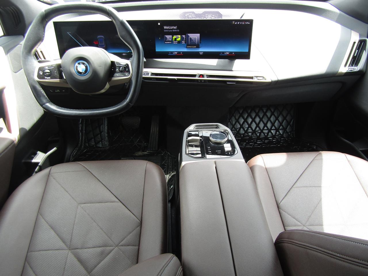 2023 BMW iX XDrive40, Electric, Navi, Camera, Memory, Leather, *Certified* Photo