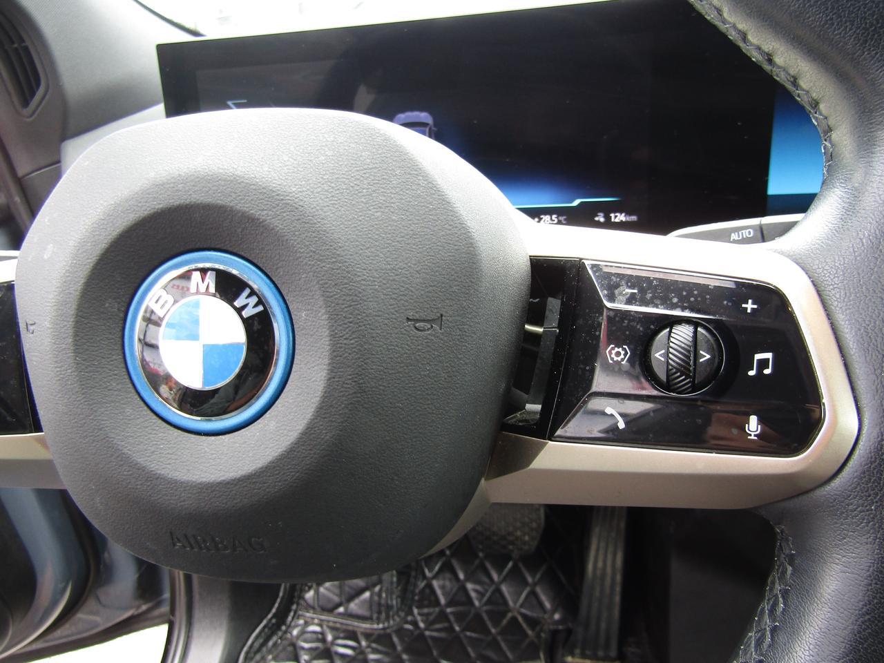 2023 BMW iX XDrive40, Electric, Navi, Camera, Memory, Leather, *Certified* Photo