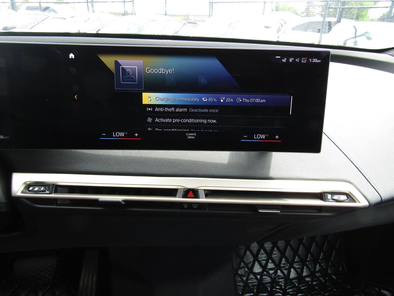 2023 BMW iX XDrive40, Electric, Navi, Camera, Memory, Leather, *Certified* Photo