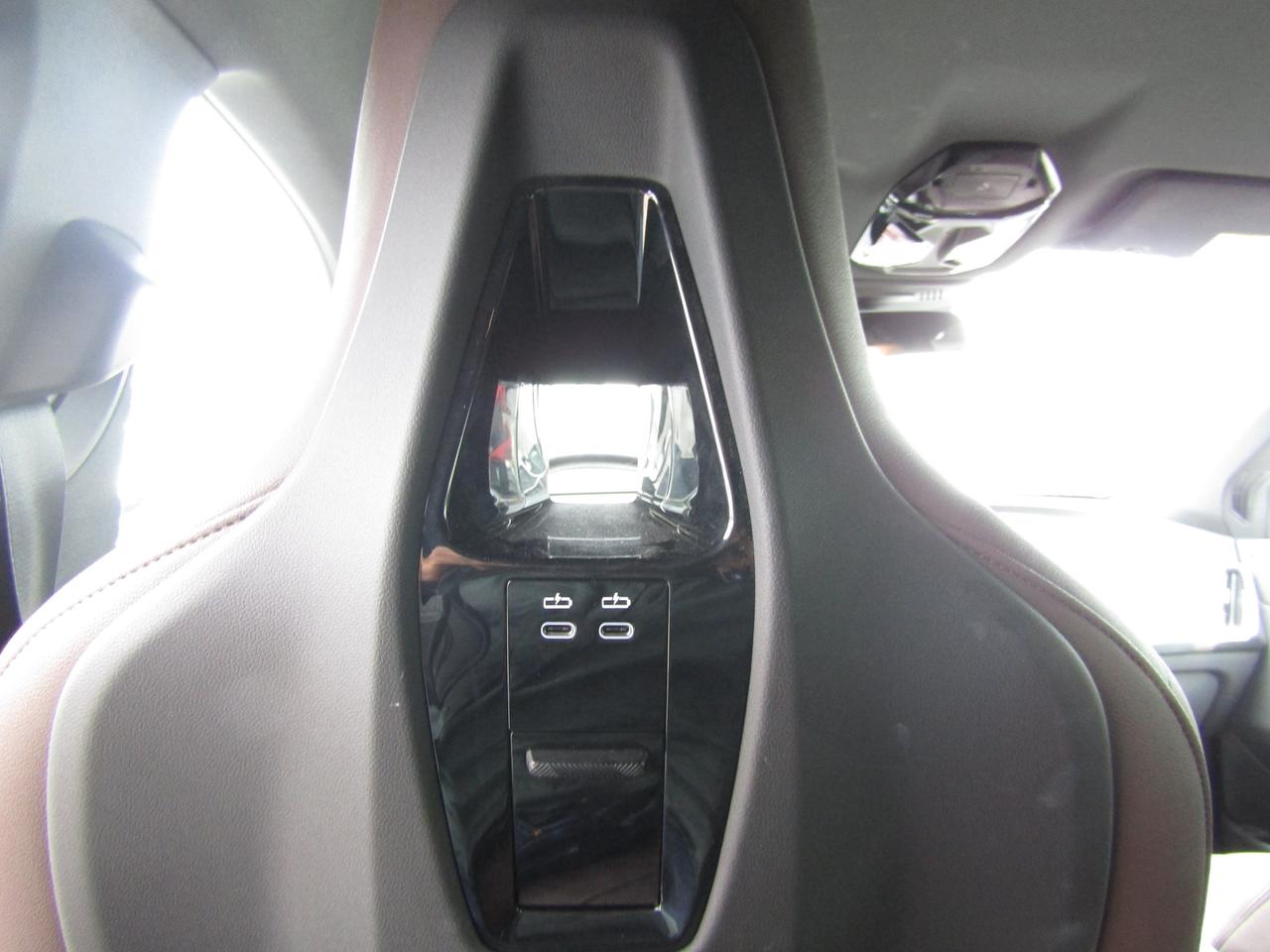 2023 BMW iX XDrive40, Electric, Navi, Camera, Memory, Leather, *Certified* Photo