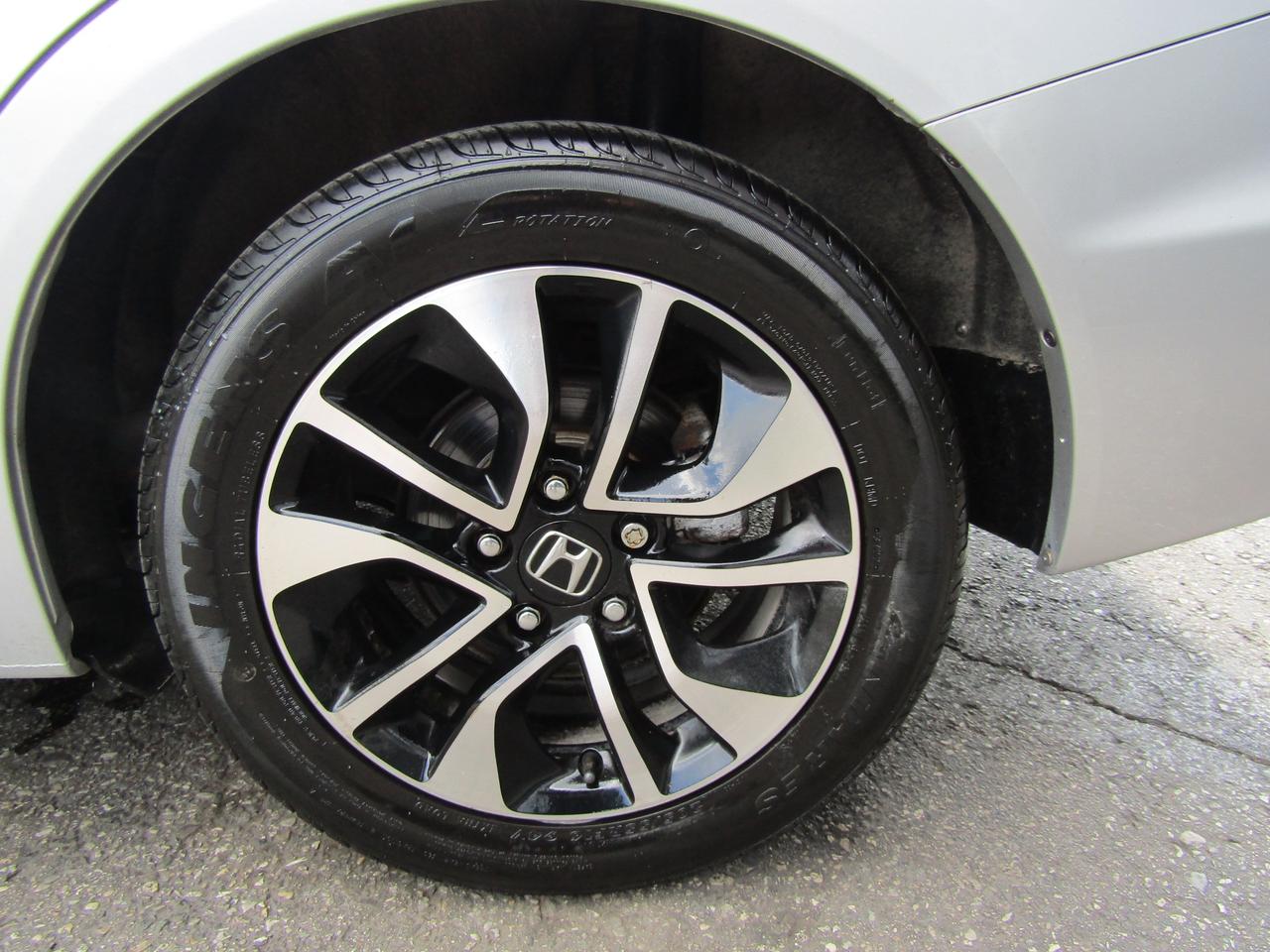 2015 Honda Civic EX, Sunroof, 2Camera, Bluetooth, Cruise Ctrl, Alloy *Certified* Photo