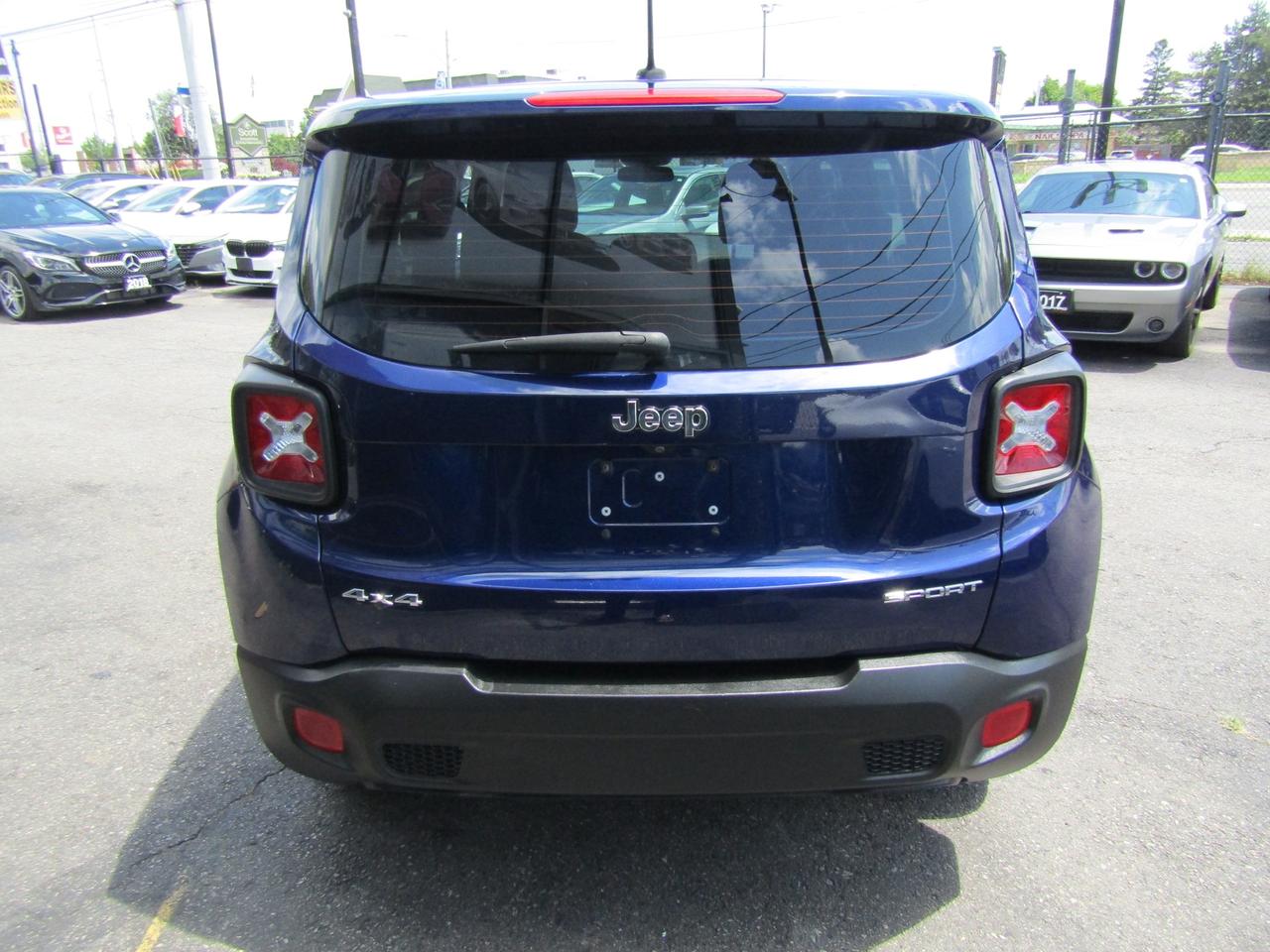 2016 Jeep Renegade Sport, 4X4,  Cruise Ctrl, Camera, *Certified* Photo