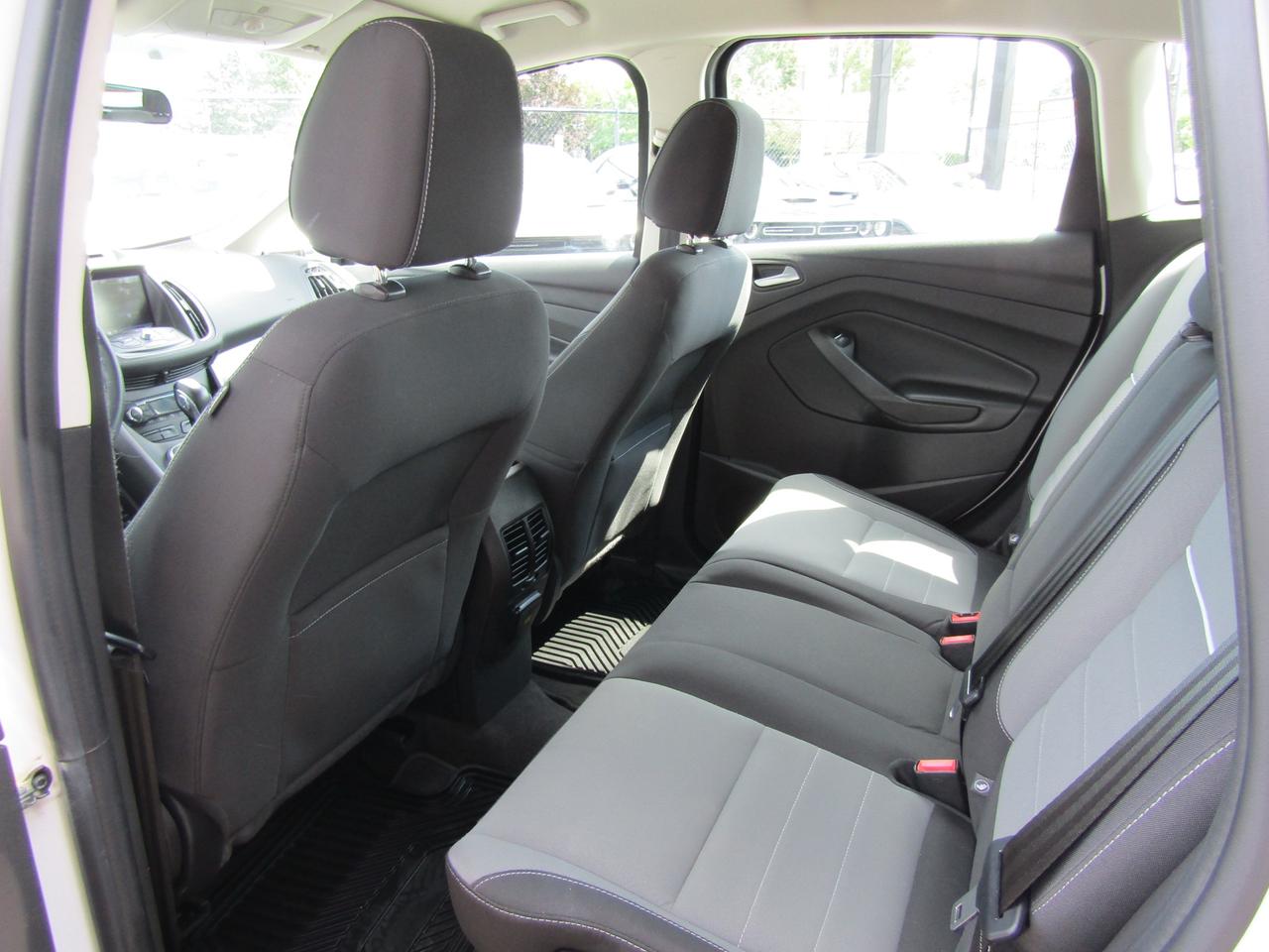 2014 Ford C-MAX Hybrid SE, Heated Seats, Hybrid, Pwr Trunk, Alloy, *Certified* Photo