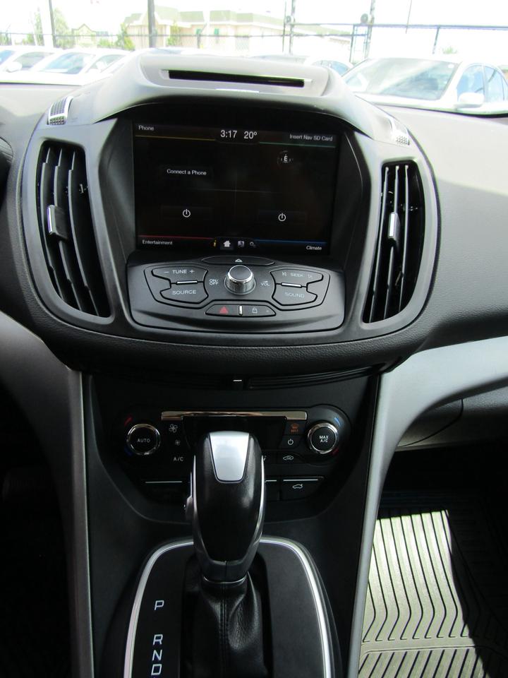 2014 Ford C-MAX Hybrid SE, Heated Seats, Hybrid, Pwr Trunk, Alloy, *Certified* Photo