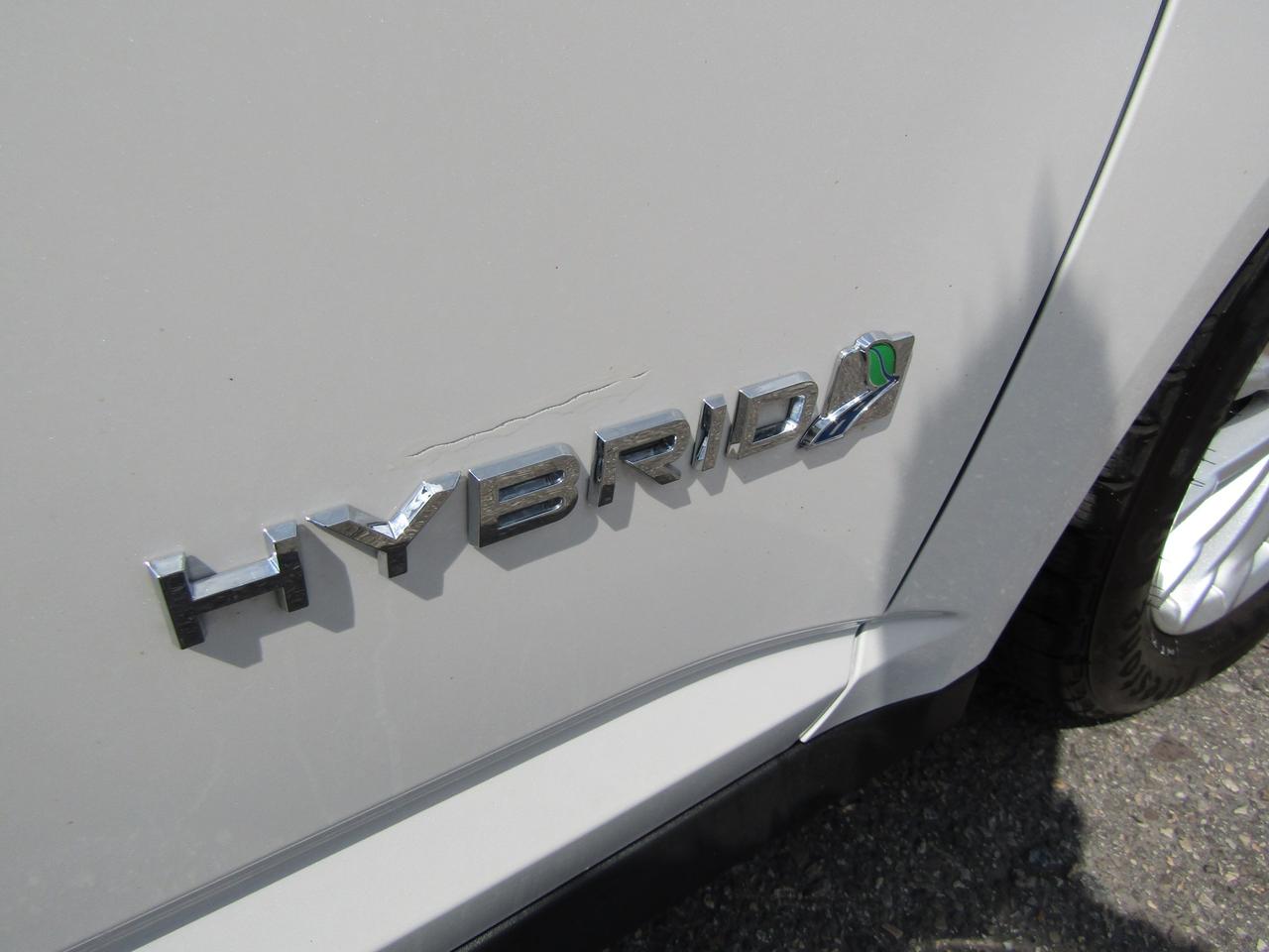 2014 Ford C-Max Hybrid SE, Heated Seats, Hybrid, Pwr Trunk, Alloy, *Certified* Photo