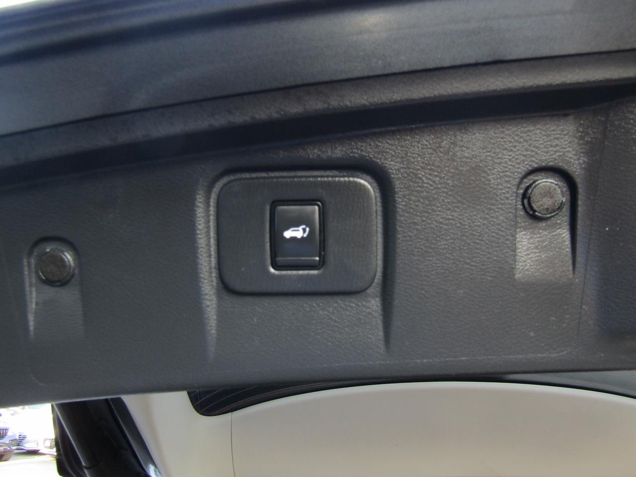 2019 Nissan Murano SV, AWD, Navi, Pano, Camera, Leather, *Certified* Photo