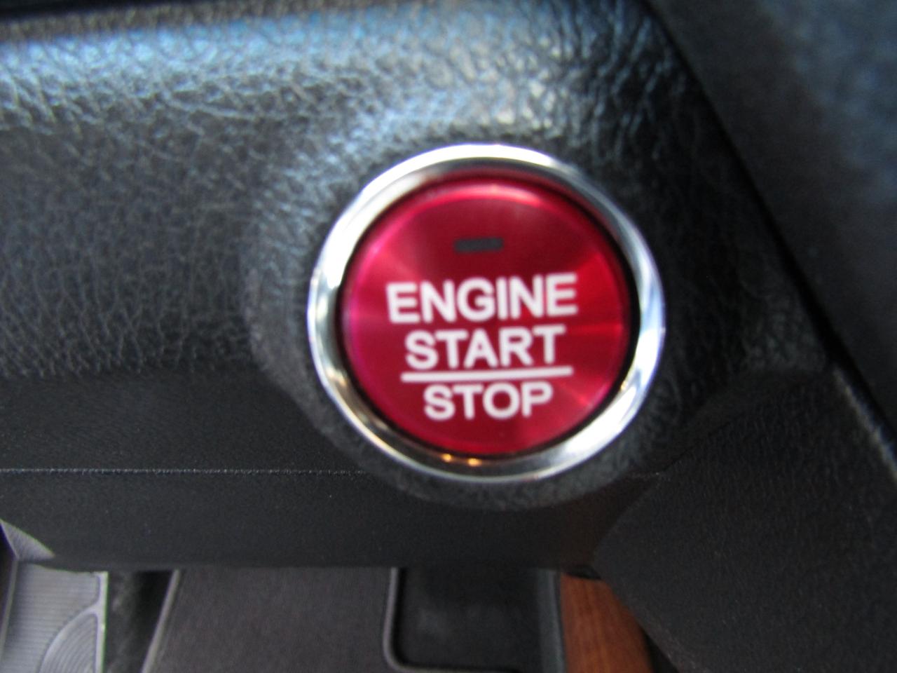 2014 Acura RDX Technology, AWD,  Nav, Sunroof, Camera *CERTIFIED* Photo