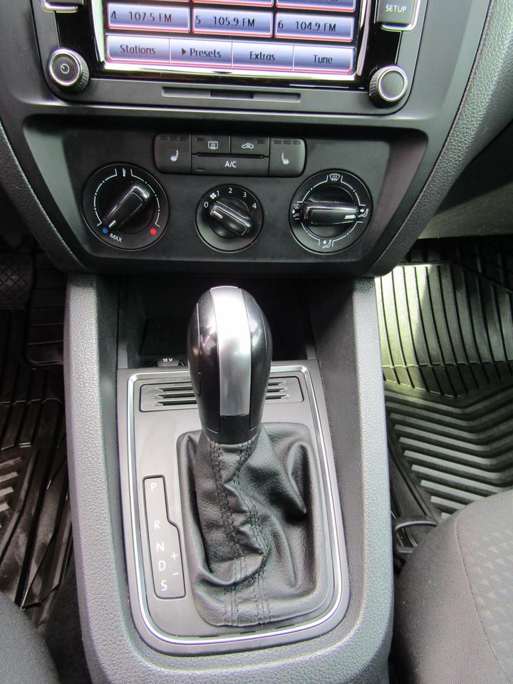 2015 Volkswagen Jetta S, Heated Seats, Bluetooth, Cruise Ctrl, Alloy, *Certified* Photo