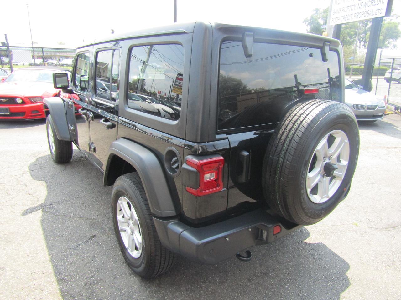 2021 Jeep Wrangler Unlimited Sport, 4x4, Navi, Camera, Leather, Bluetooth, Alloy, *Certified* Photo