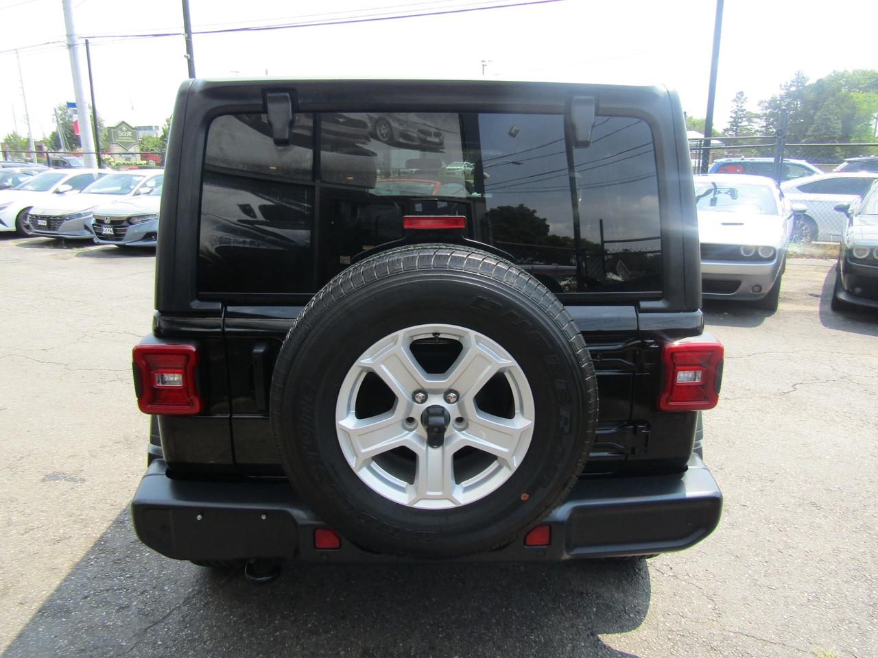 2021 Jeep Wrangler Unlimited Sport, 4x4, Navi, Camera, Leather, Bluetooth, Alloy, *Certified* Photo