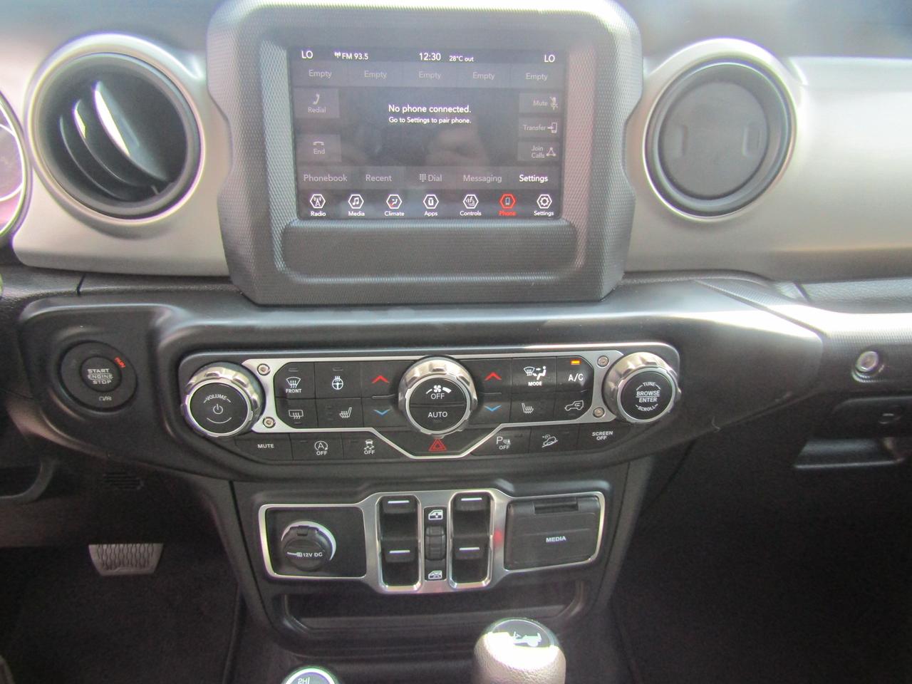 2021 Jeep Wrangler Unlimited Sport, 4x4, Navi, Camera, Leather, Bluetooth, Alloy, *Certified* Photo