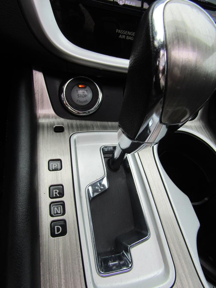 2015 Nissan Murano SL, AWD, Navi, Pano, Camera, Leather, *Certified* Photo