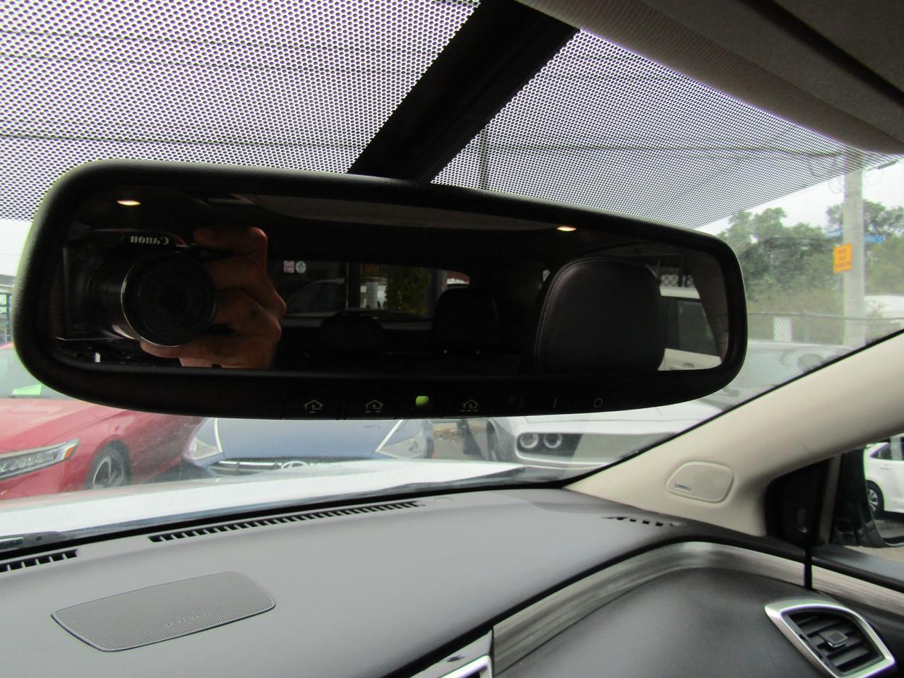 2015 Nissan Murano SL, AWD, Navi, Pano, Camera, Leather, *Certified* Photo