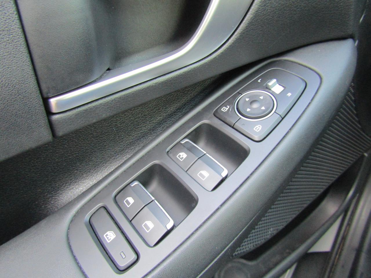 2020 Hyundai Sonata Preferred ,Blind Spot, Lane Assist, Camera, Bluetooth, *Certified* Photo