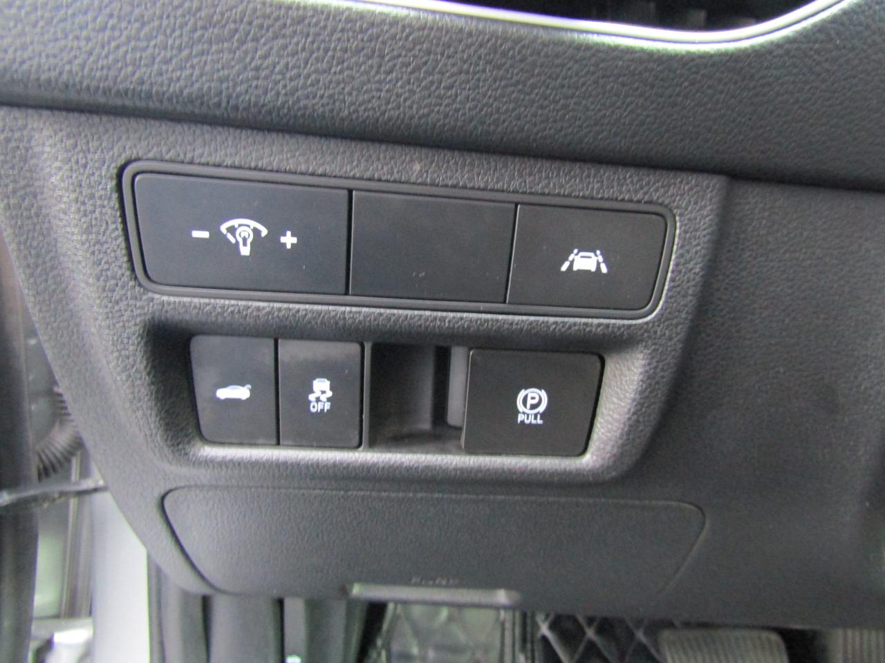 2020 Hyundai Sonata Preferred ,Blind Spot, Lane Assist, Camera, Bluetooth, *Certified* Photo