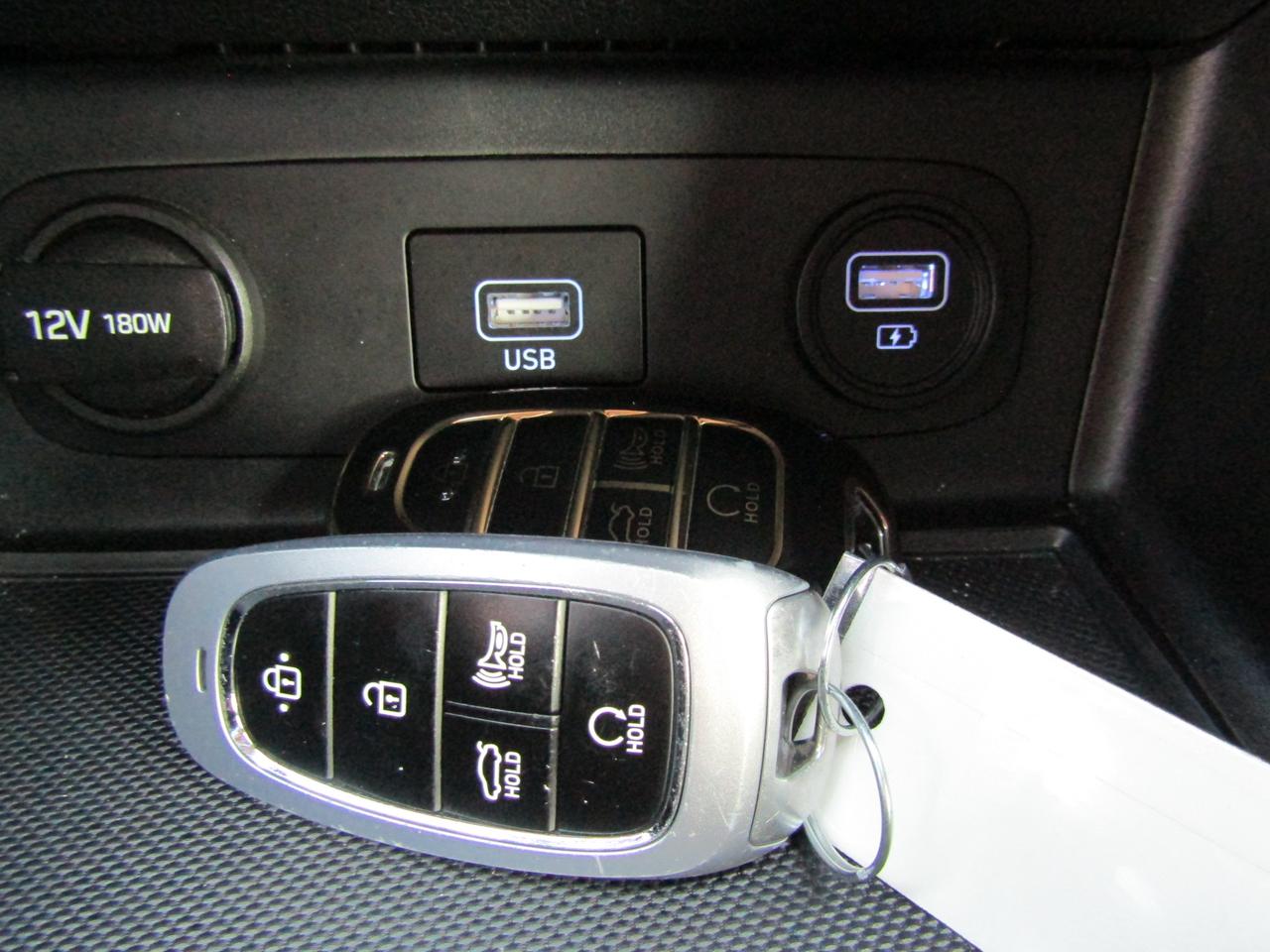 2020 Hyundai Sonata Preferred ,Blind Spot, Lane Assist, Camera, Bluetooth, *Certified* Photo