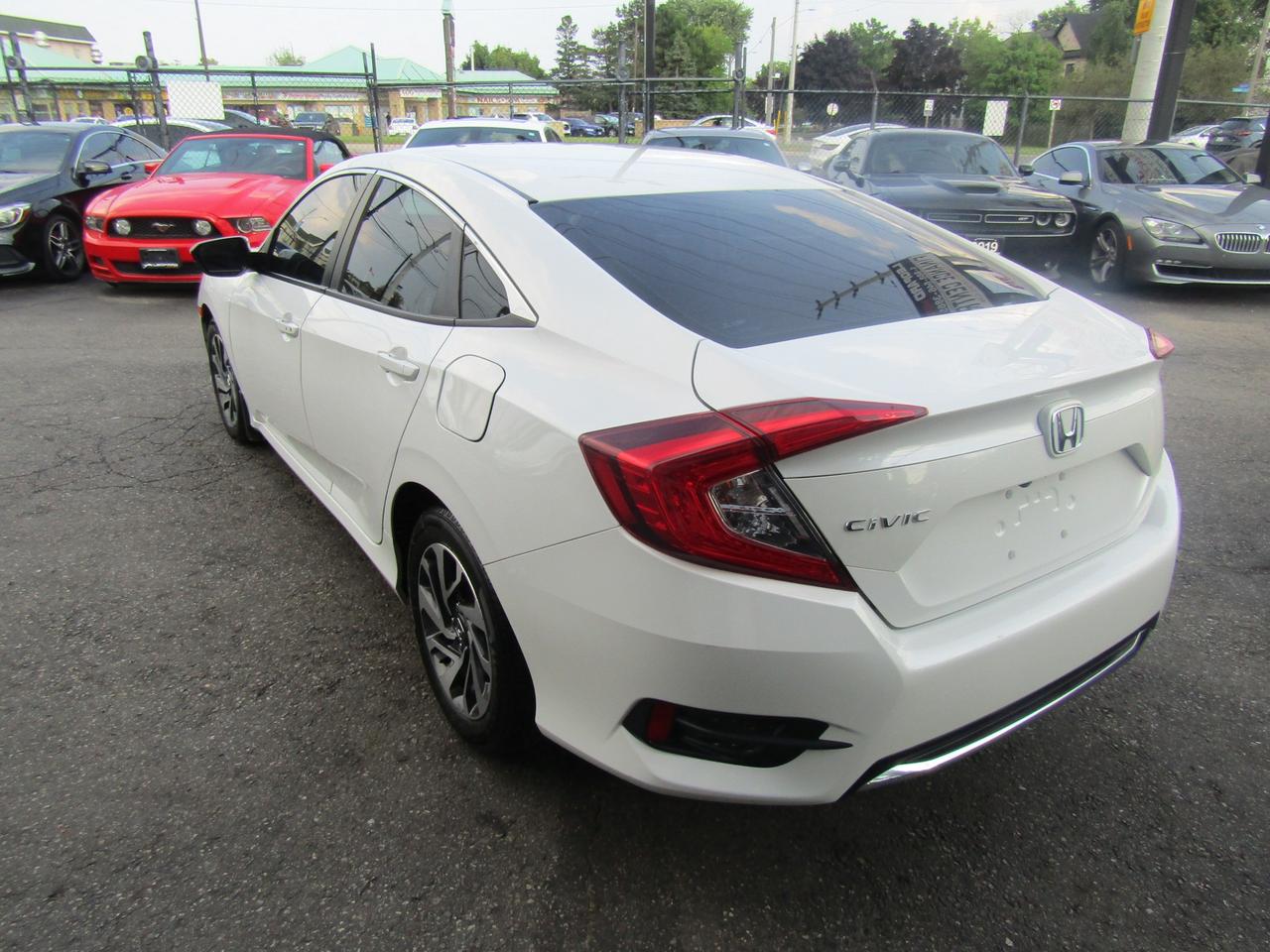 2020 Honda Civic EX, Sunroof, 2 Camera, ApplePlay, *Certified* Photo