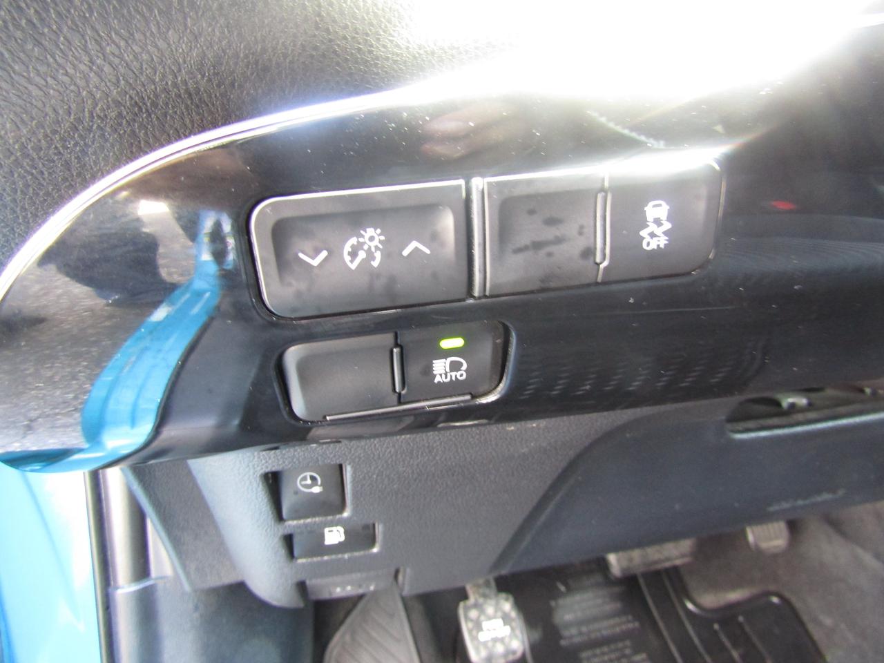 2022 Toyota Prius Prime Hybrid, Camera, Blind Spot, Lane Assist, Collision Warning, *Certified* Photo