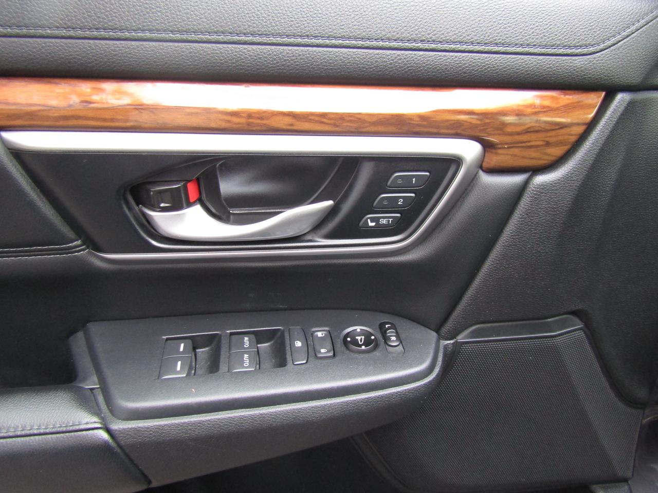 2020 Honda CR-V EX-L, AWD, Leather, Sunroof, 2Camera, Lane assist, Alloy, *Certified* Photo