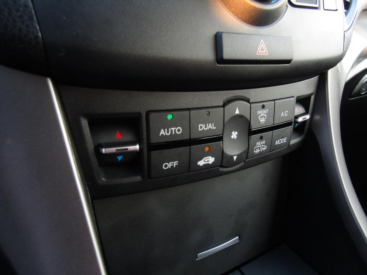 2009 Acura TSX Prem, Sunroof, Leather, Memory, Bluetooth, *Certified* Photo