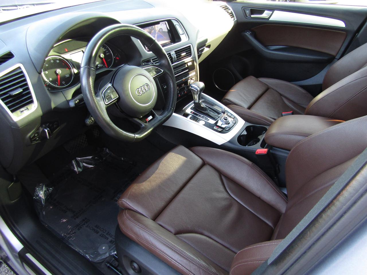 2015 Audi Q5 S-Line, Technik, Quattro, Navi, Pano, Leather, Memory, *Certified* Photo