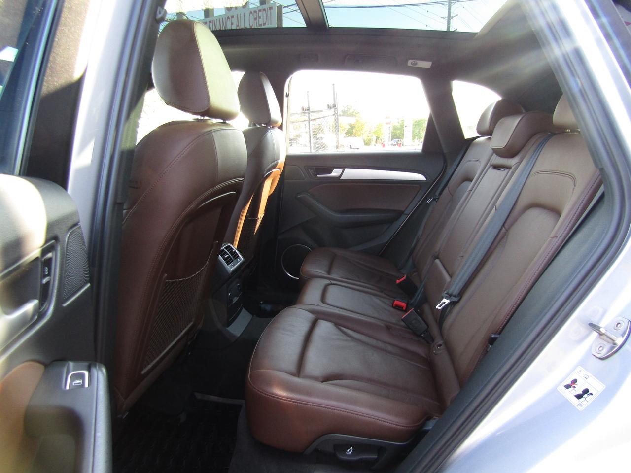 2015 Audi Q5 S-Line, Technik, Quattro, Navi, Pano, Leather, Memory, *Certified* Photo