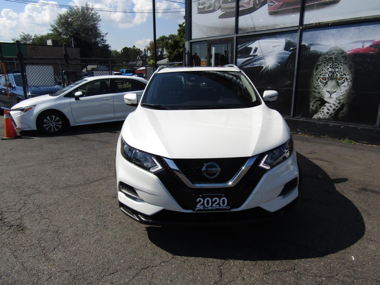 2020 Nissan Qashqai SV, Sunroof, Camera, Heated Seats, Bluetooth, Alloy, *One Owner*Certified* Photo5
