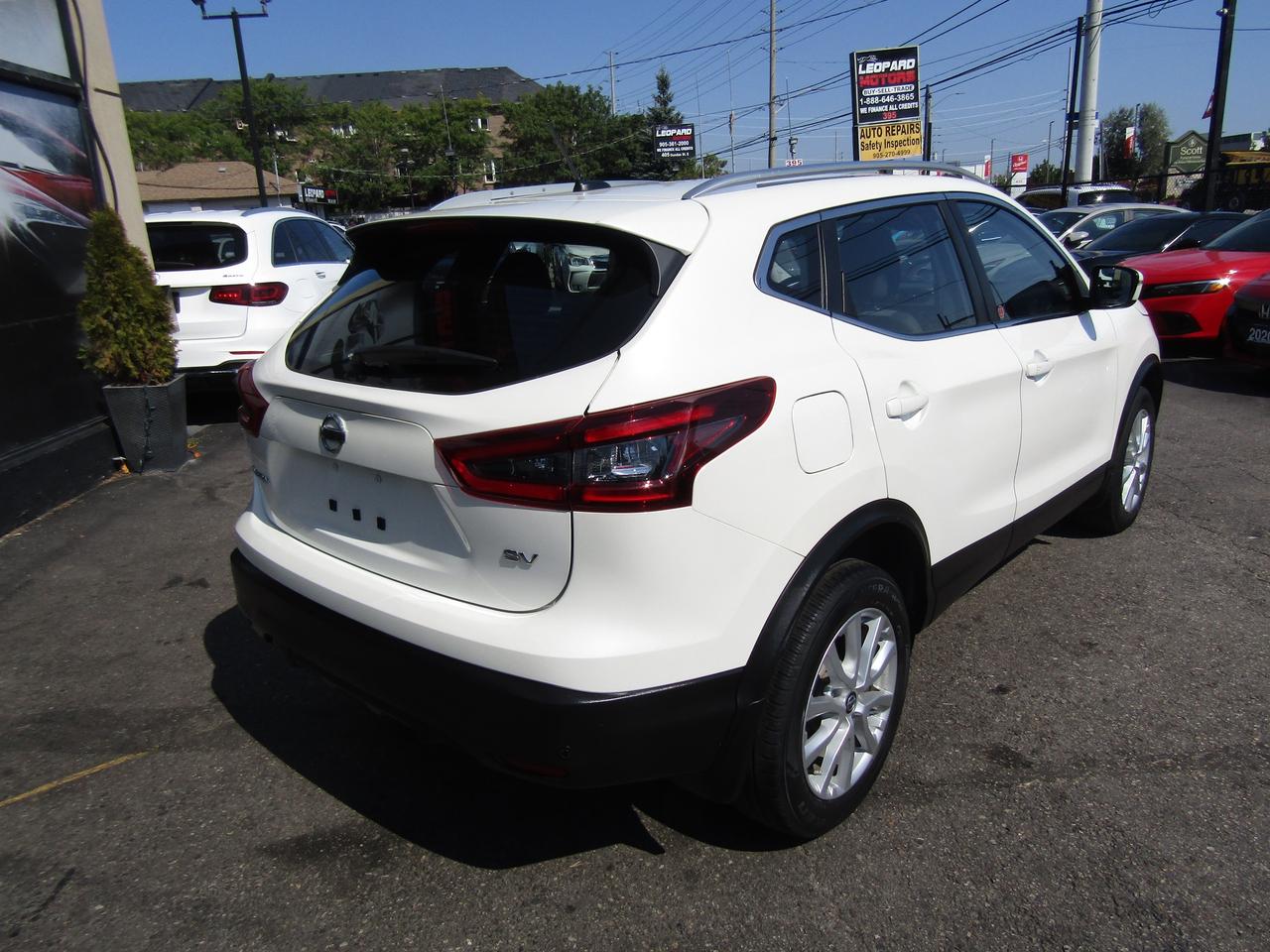 2020 Nissan Qashqai SV, Sunroof, Camera, Heated Seats, Bluetooth, Alloy, *One Owner*Certified* Photo4