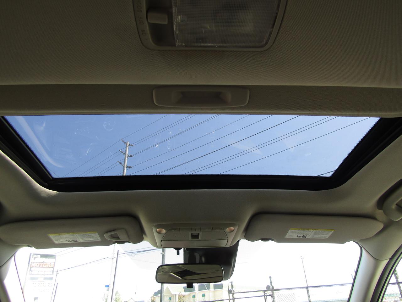 2020 Nissan Qashqai SV, Sunroof, Camera, Heated Seats, Bluetooth, Alloy, *One Owner*Certified* Photo