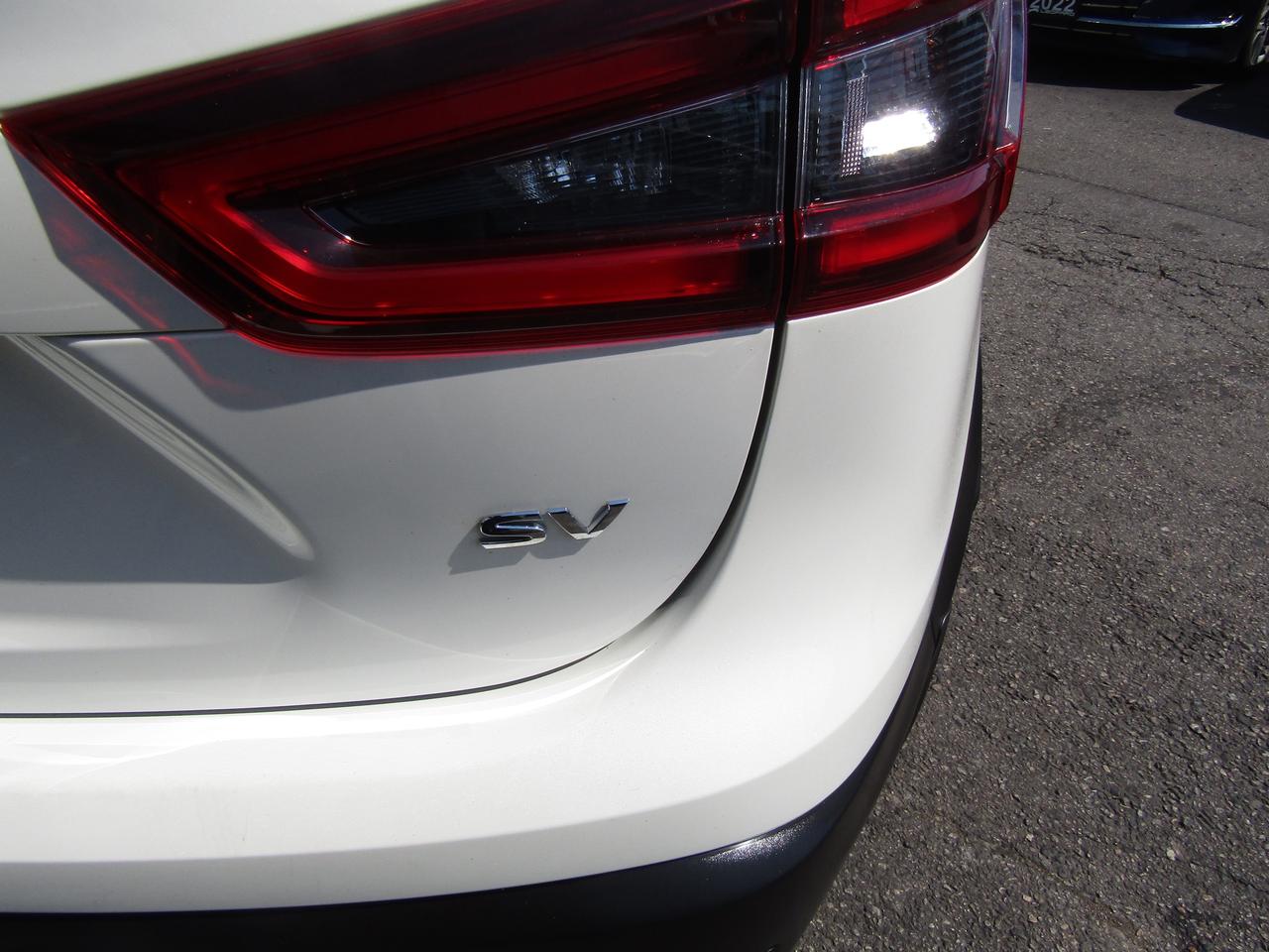 2020 Nissan Qashqai SV, Sunroof, Camera, Heated Seats, Bluetooth, Alloy, *One Owner*Certified* Photo