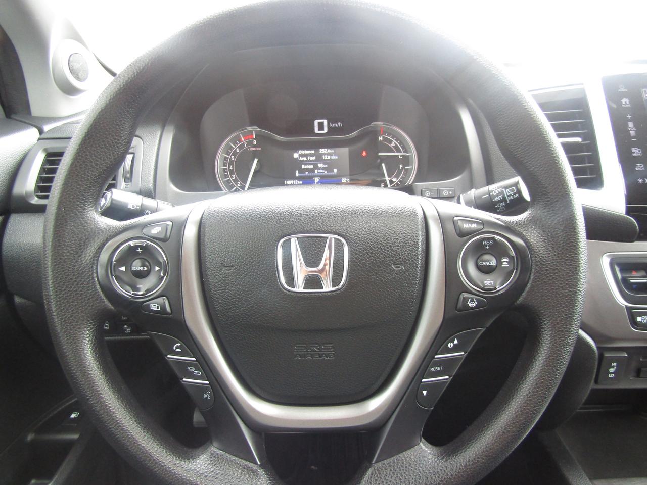 2017 Honda Pilot EX, 7 Pass, AWD, Sunroof, Camera, Lane Assist, Collision Warning, *Certified* Photo