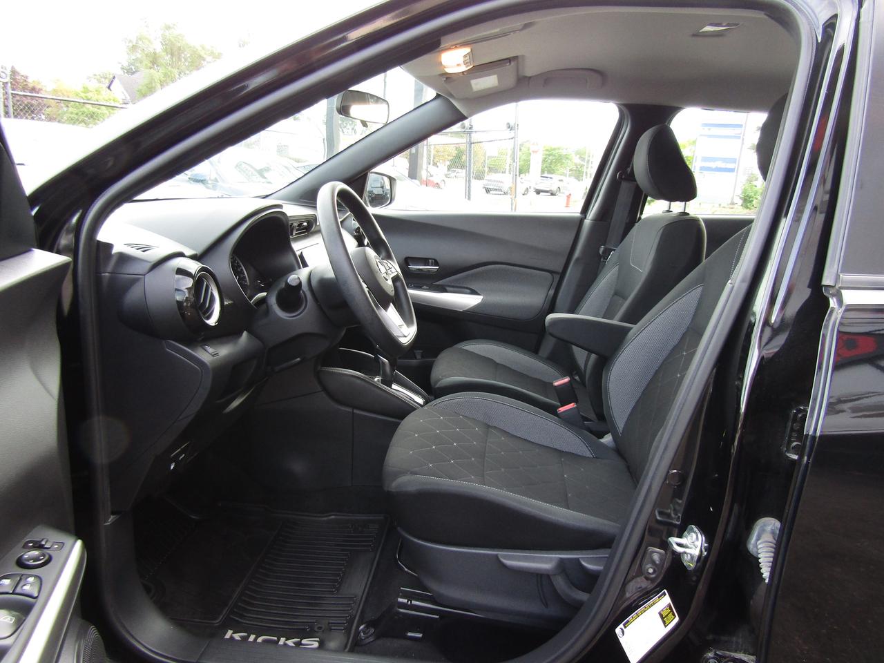 2019 Nissan Kicks SV, Camera, Bluetooth, Heated Seats, Bluetooth, Alloy, *Certified* Photo