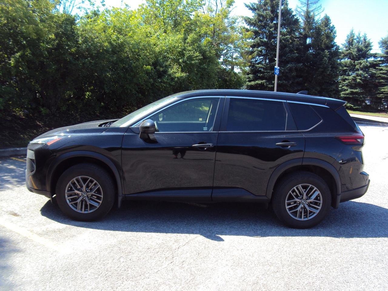 2024 Nissan Rogue S Photo