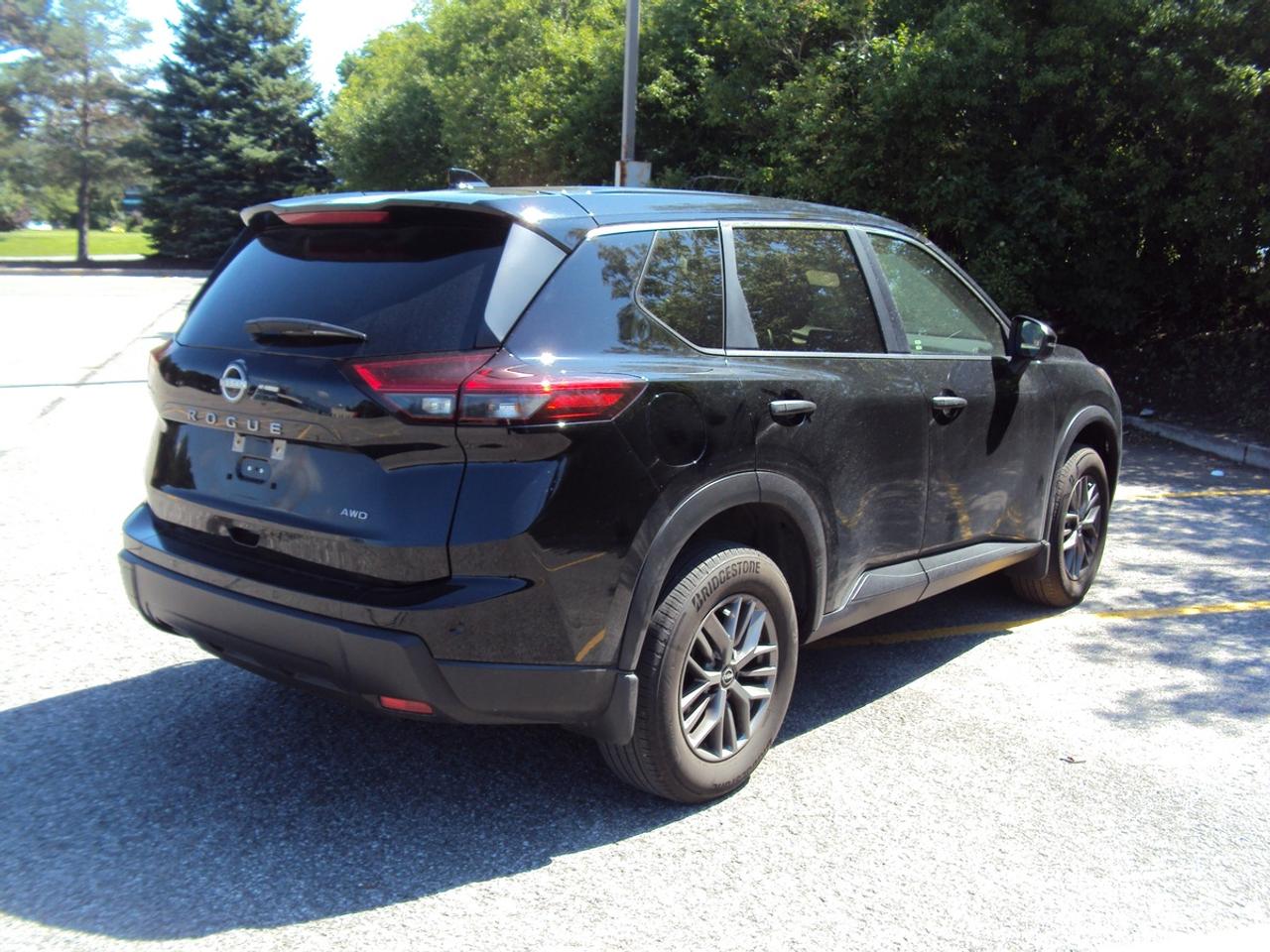 2024 Nissan Rogue S Photo