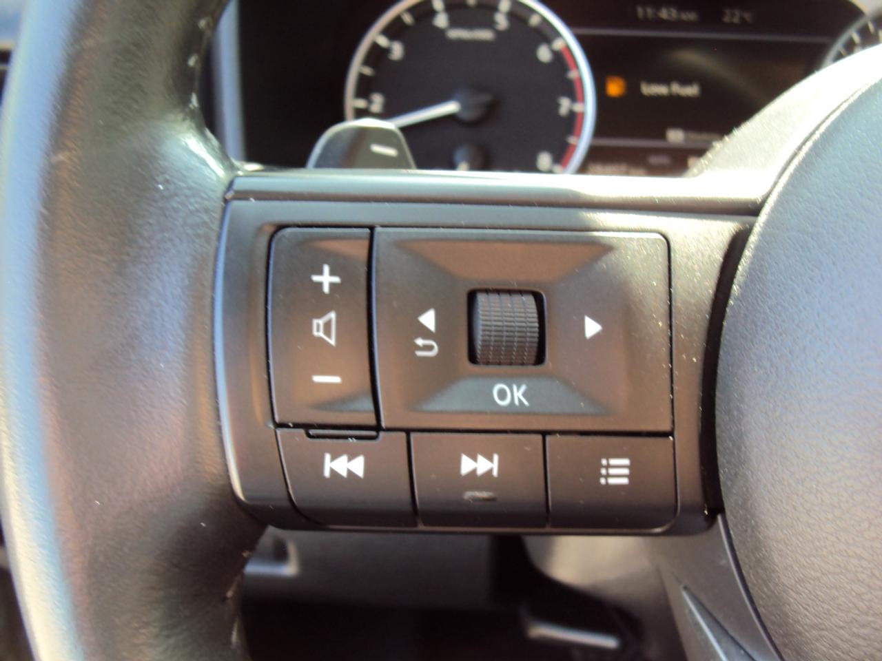 2024 Nissan Rogue S Photo