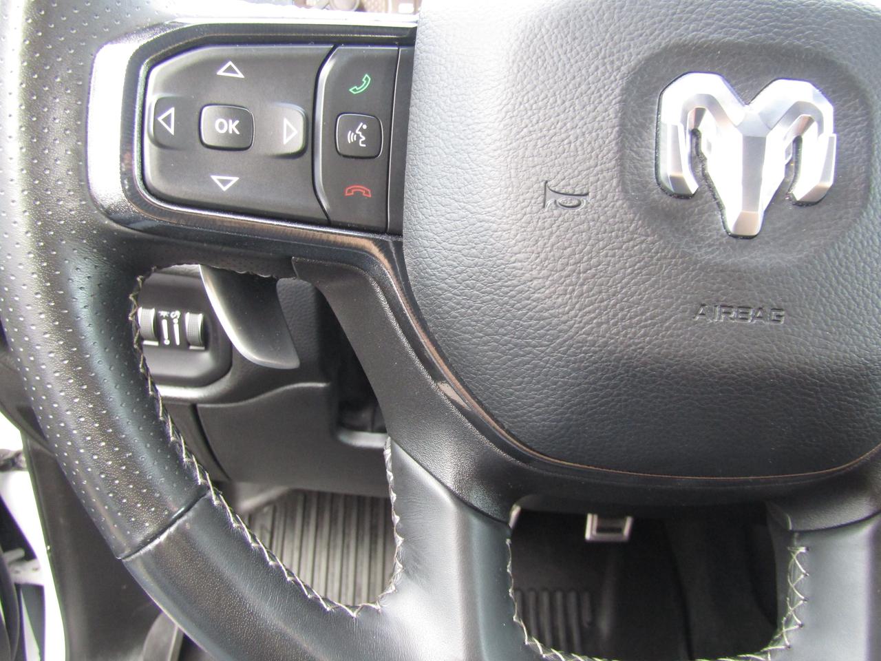 2022 RAM 1500 Sport, 4X4, Navi, Camera, Memory, Leather, Sensor, *Certified* Photo