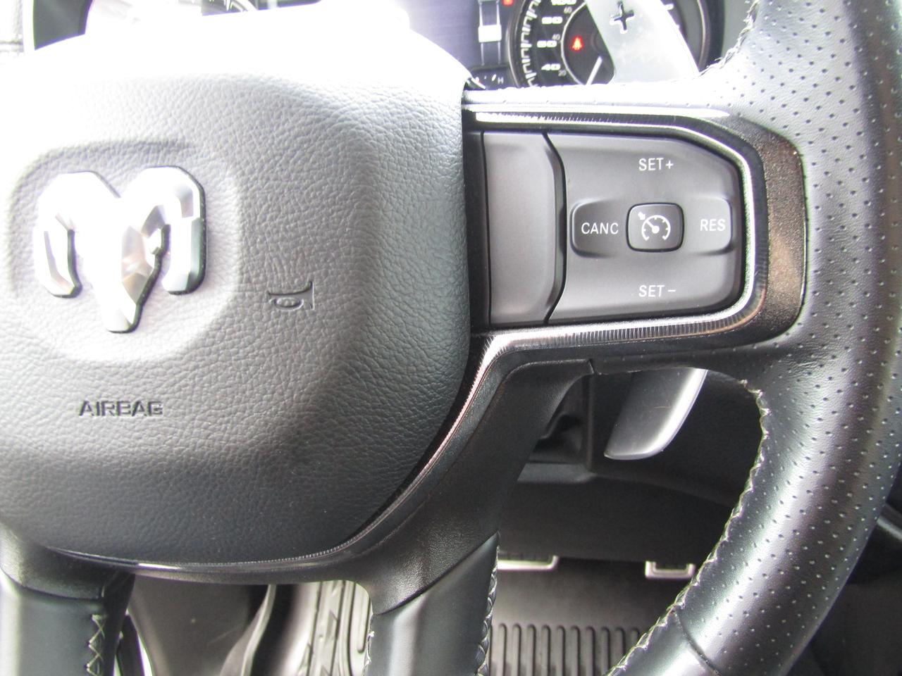 2022 RAM 1500 Sport, 4X4, Navi, Camera, Memory, Leather, Sensor, *Certified* Photo