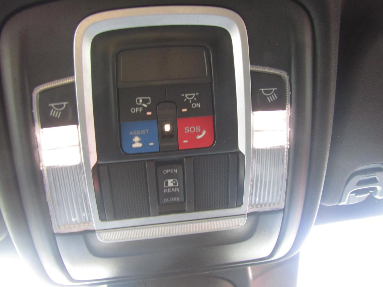 2022 RAM 1500 Sport, 4X4, Navi, Camera, Memory, Leather, Sensor, *Certified* Photo