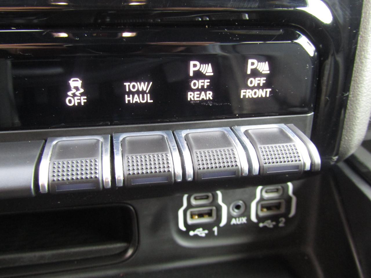 2022 RAM 1500 Sport, 4X4, Navi, Camera, Memory, Leather, Sensor, *Certified* Photo