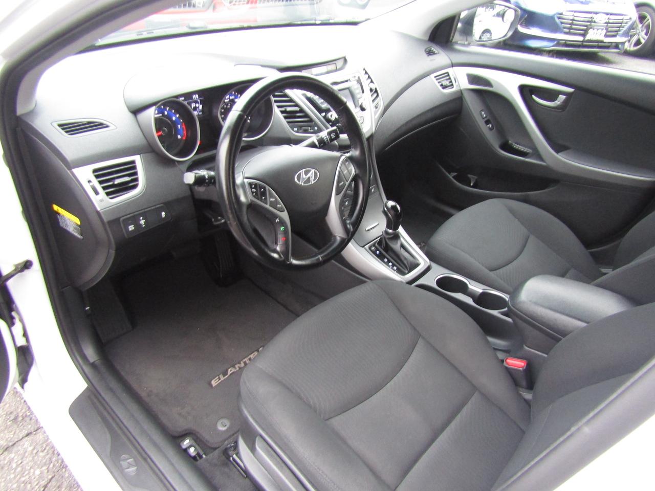 2015 Hyundai Elantra GLS, Sunroof, Camera, Bluetooth, Alloy , *Certified* Photo