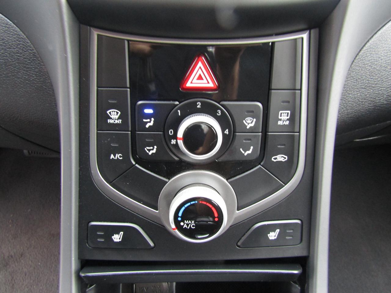 2015 Hyundai Elantra GLS, Sunroof, Camera, Bluetooth, Alloy , *Certified* Photo