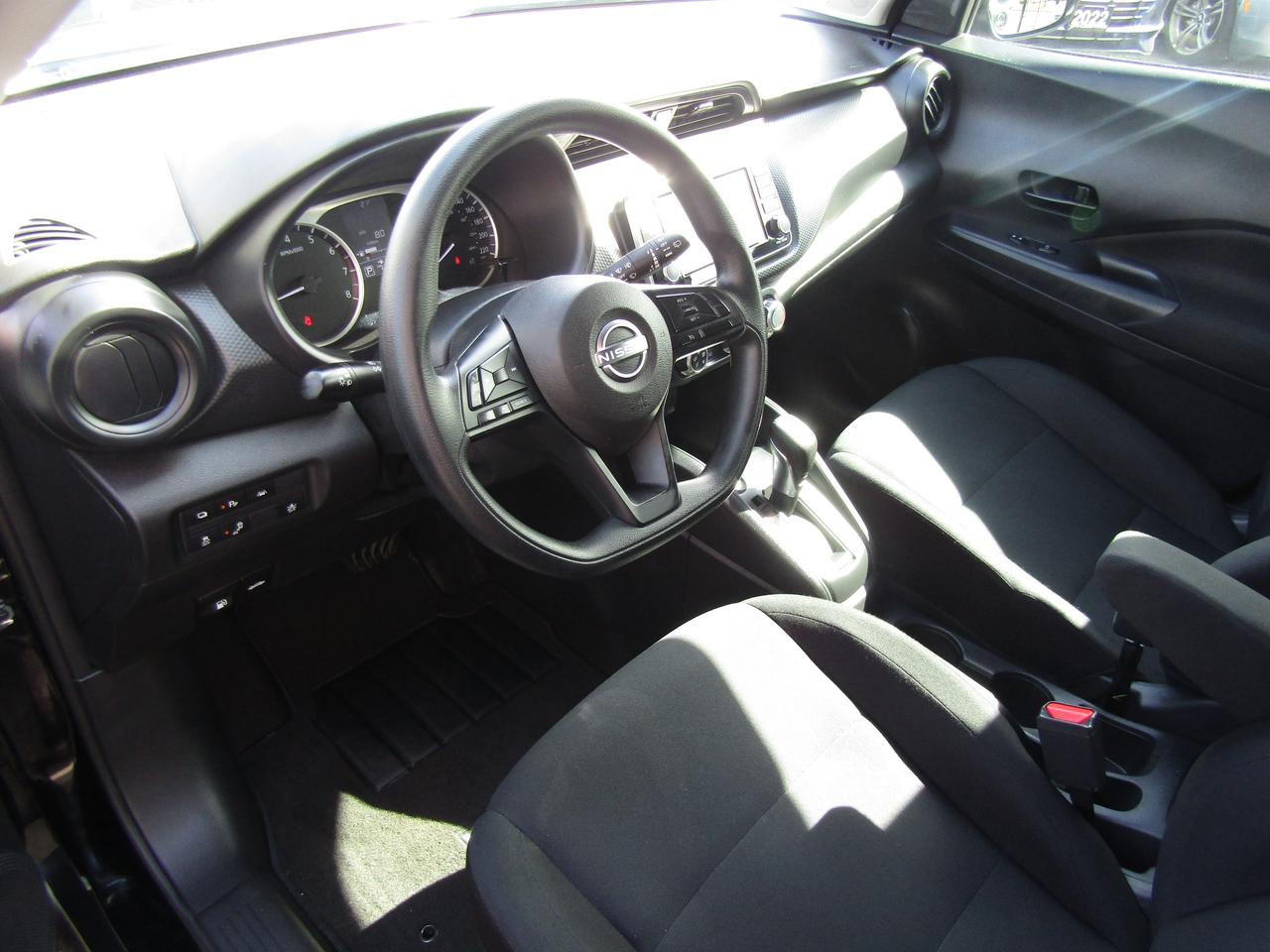 2023 Nissan Kicks S, Camera, Blind Spots, Collision Warning, Lane assist, Alloy, *Certified* Photo