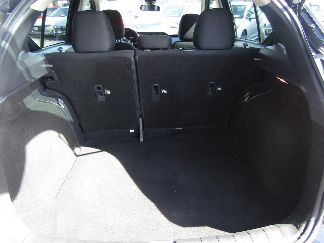 2023 Nissan Kicks S, Camera, Blind Spots, Collision Warning, Lane assist, Alloy, *Certified* Photo