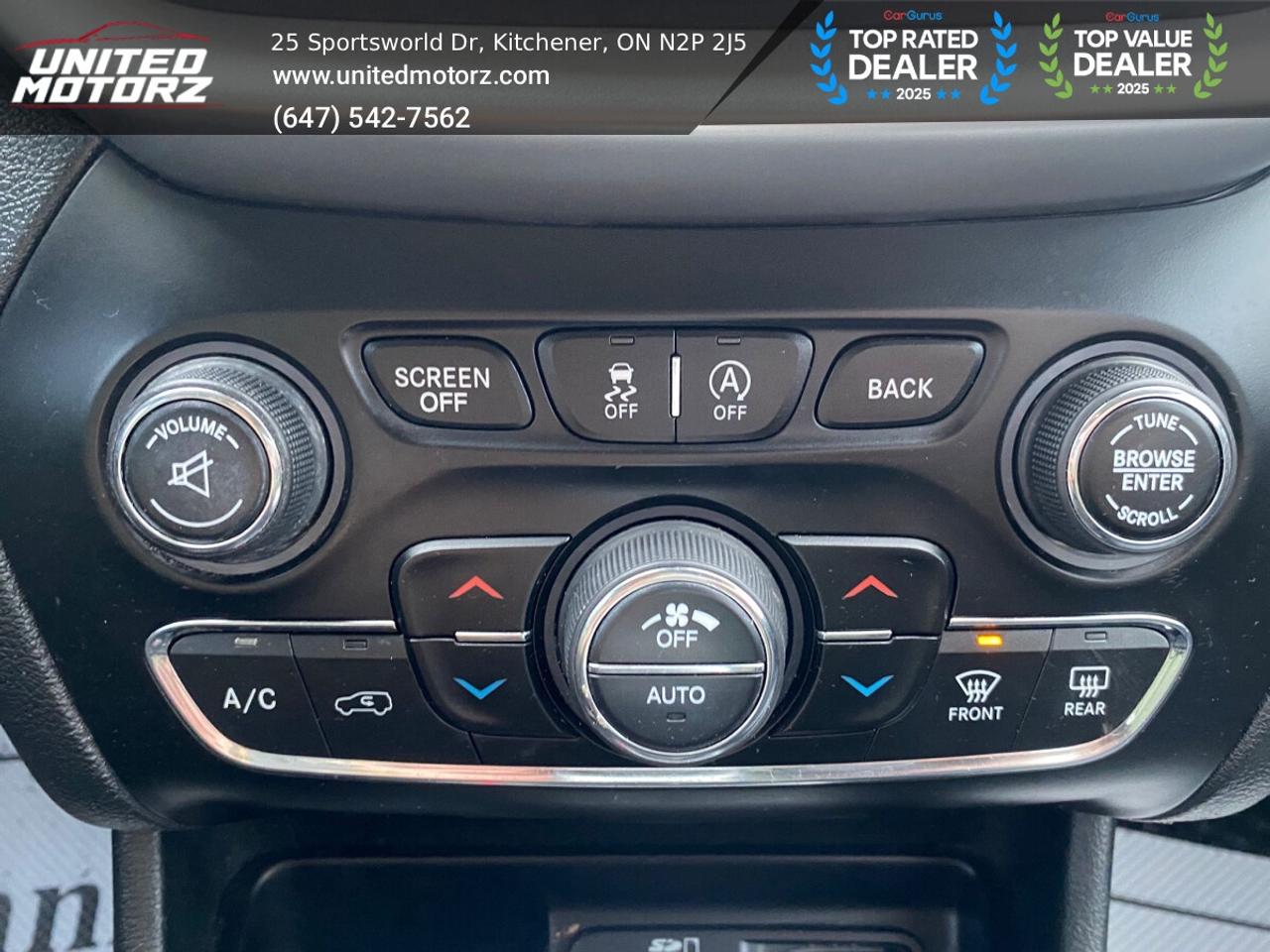 2016 Jeep Cherokee Trailhawk~20 Service Records~ Photo