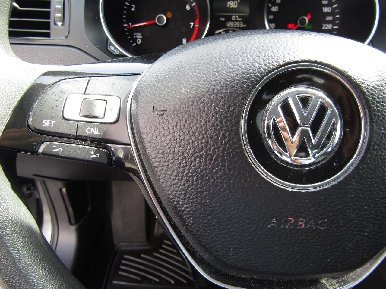 2017 Volkswagen Jetta Trendline, Camera, Auomtaic, Pwr Windows, Heated Seats, *Certified* Photo