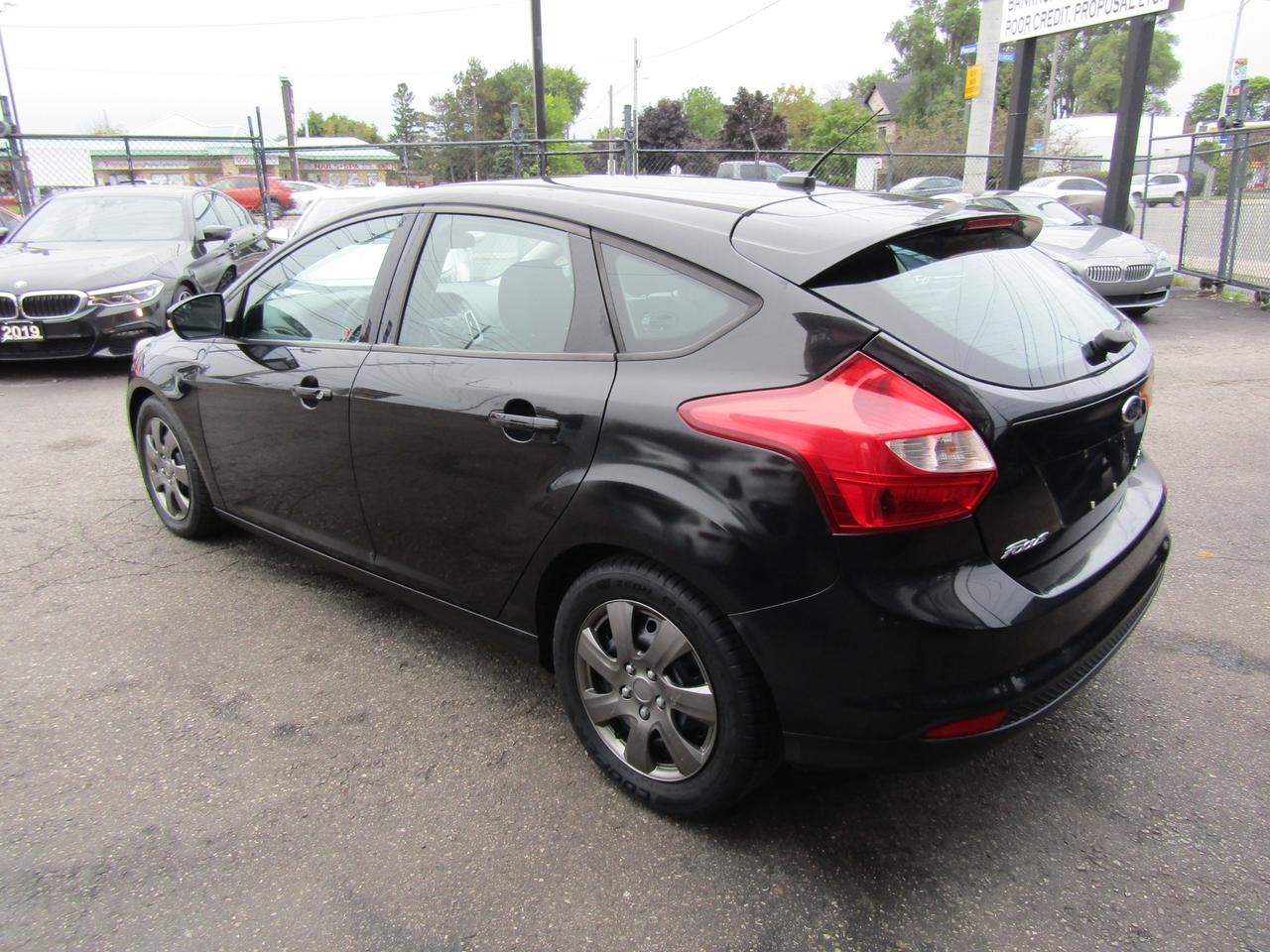 2014 Ford Focus SE, Heated Seats, Bluetooth, Alloys *Certified* Photo4