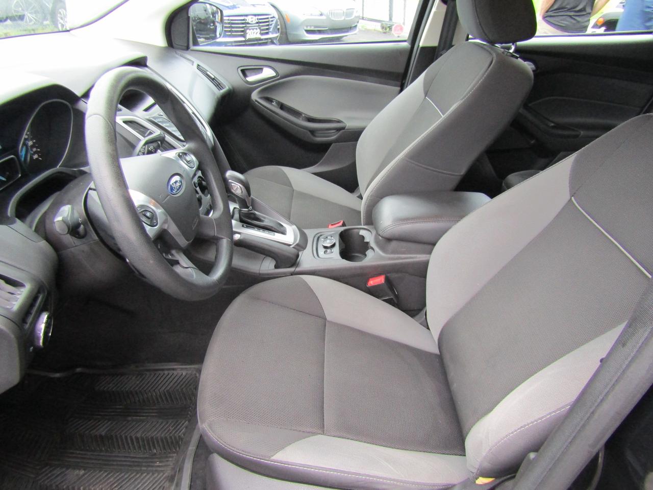 2014 Ford Focus SE, Heated Seats, Bluetooth, Alloys *Certified* Photo