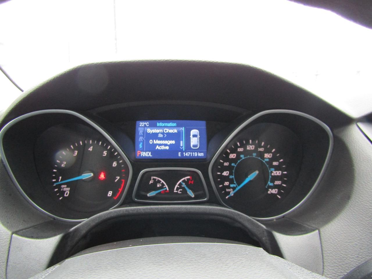 2014 Ford Focus SE, Heated Seats, Bluetooth, Alloys *Certified* Photo