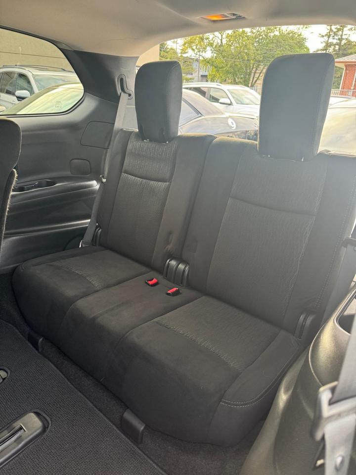 2015 Nissan Pathfinder SV, 7Pass, 4WD, Camera, Power Seats, Bluetooth, *Certified* Photo