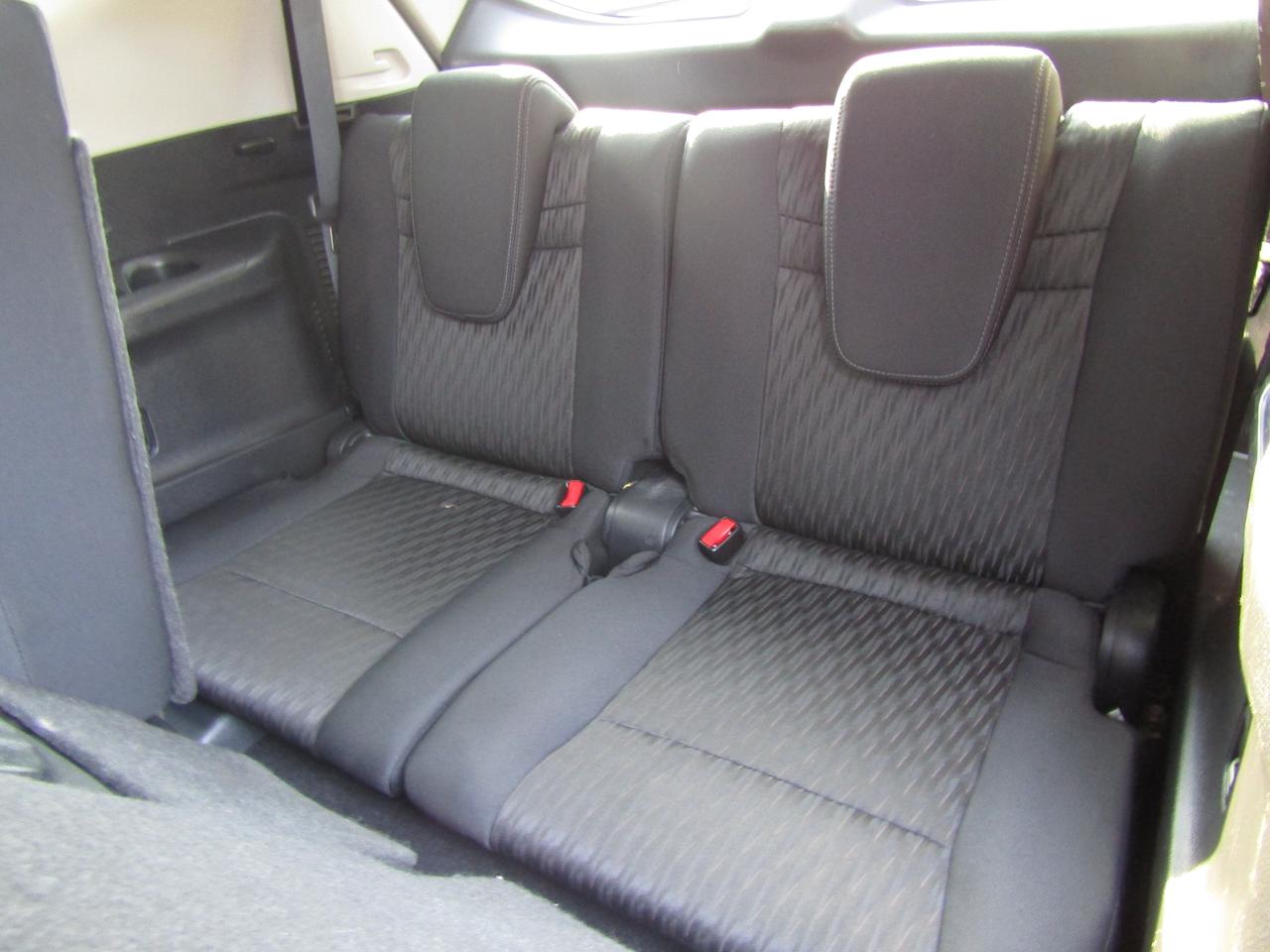 2017 Nissan Rogue SV, 7Pass, AWD, Pano, 360 Camera, Navi, Blind Spots, *Certified* Photo